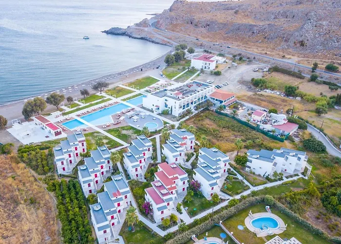 Kamari Hotel
