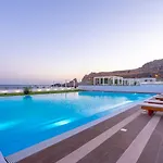 Hotel Kamari 4*