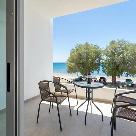 호텔 Kamari 라도스